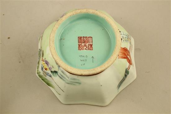 A Chinese famille rose octagonal bowl, Daoguang mark and probably of the period, 15.5cm